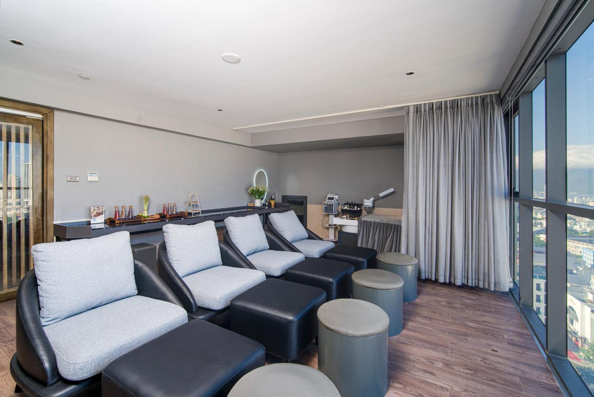 Luxtery Hotel & Spa Đà Nẵng Extérieur photo