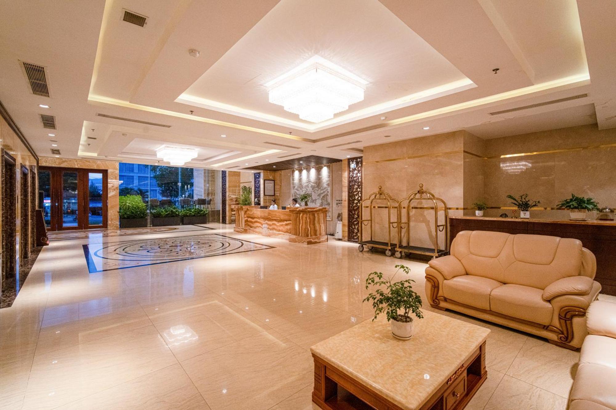 Luxtery Hotel & Spa Đà Nẵng Extérieur photo